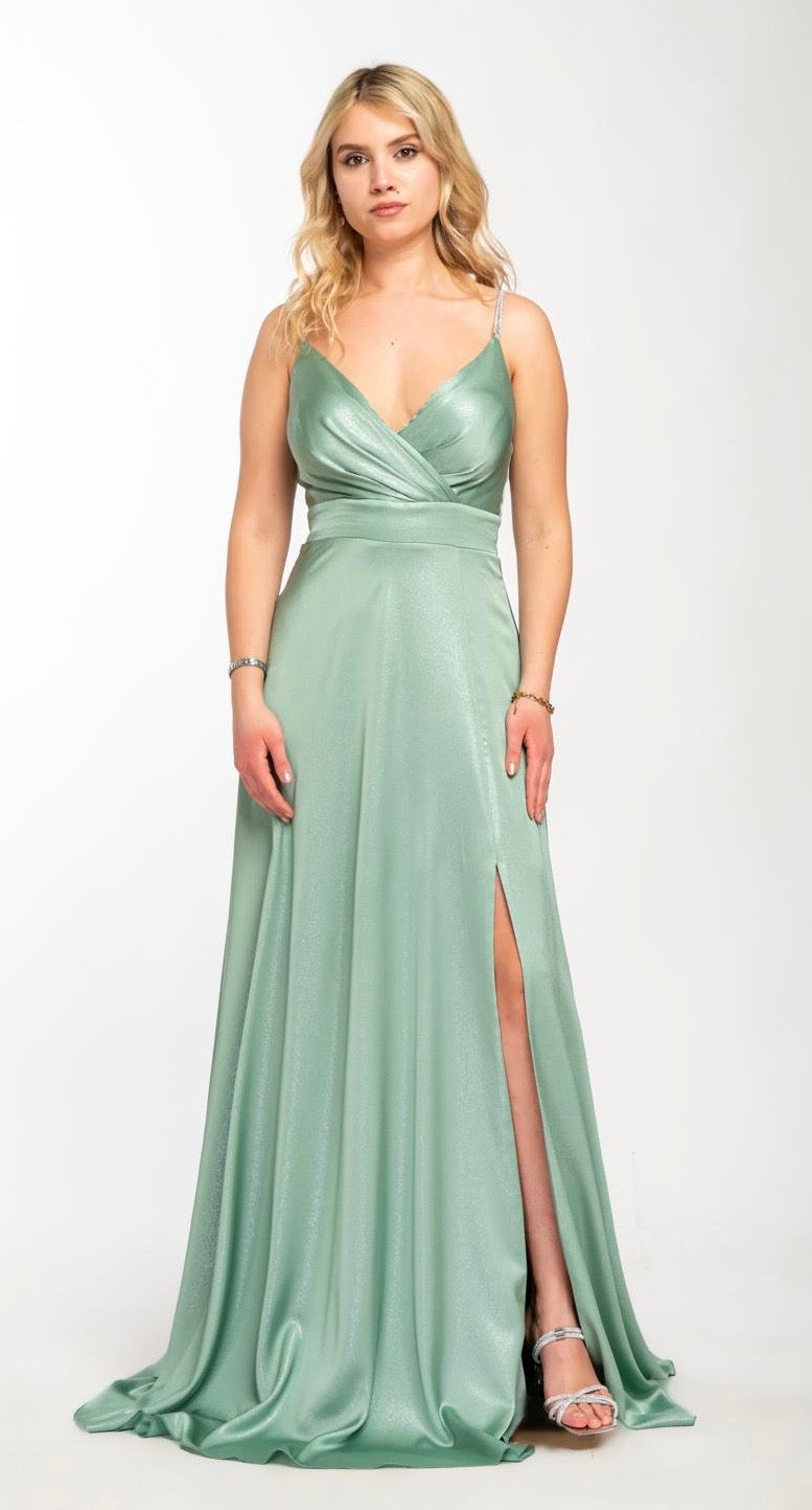 Abendkleid M225 – fließende Silhouette in Pistazie – Ansicht 1 | Lamia Mode