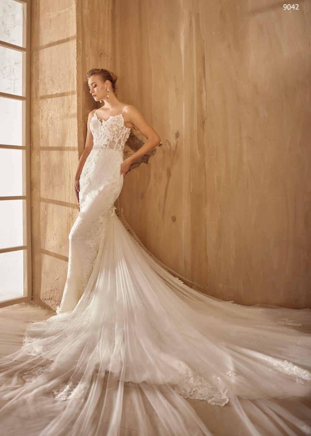 Brautkleid 2057 – Ansicht 3 | Lamia Mode