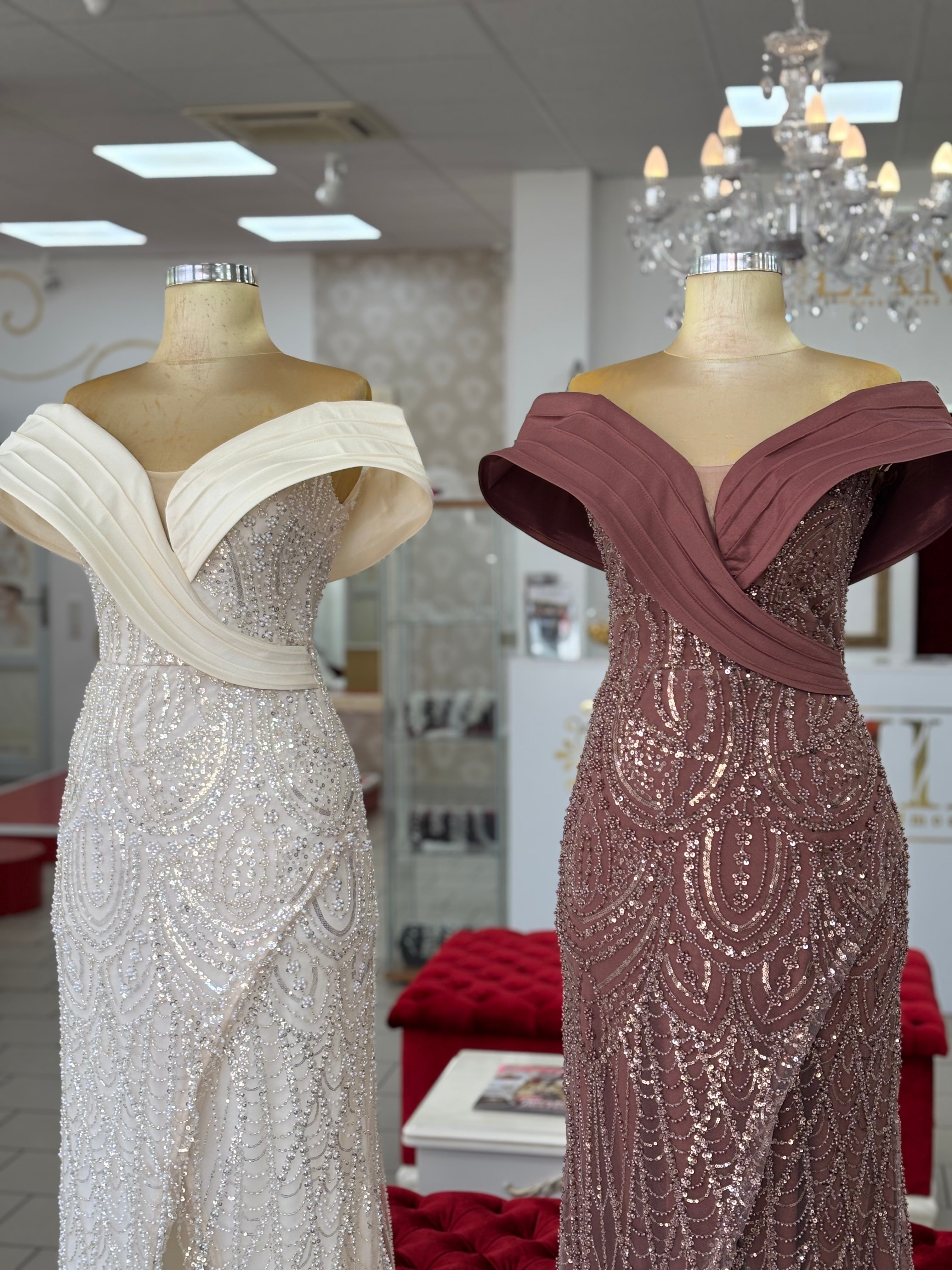 Elegantes Abendkleid mit Perlenstickerei – Modell C2130 in Gold – Ansicht 6 | Lamia Mode