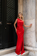 Abendkleid LD2004 – Satin und figurbetonte Passform in Rot – Ansicht 1 | Lamia Mode