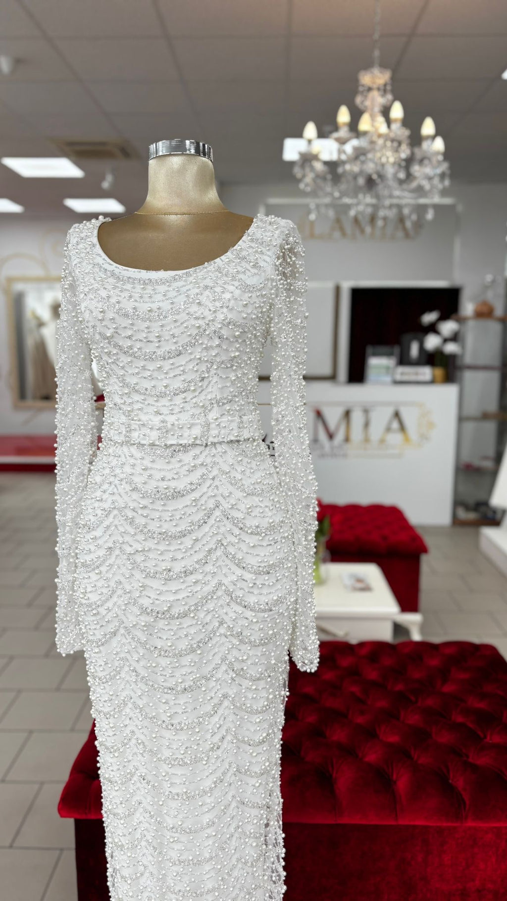 Standesamtkleid mit Perlenstickerei, 3/4-Länge – Modell R7532 in weiss-7 – Ansicht 3 | Lamia Mode