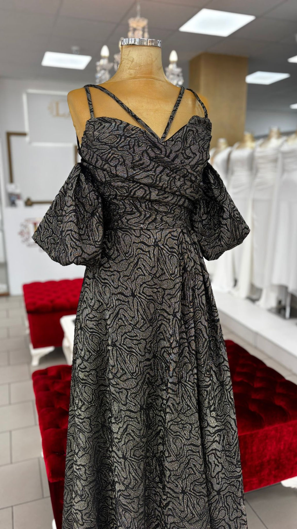 Elegantes Abendkleid mit Jacquardmuster – C4917 in Blau – Ansicht 3 | Lamia Mode
