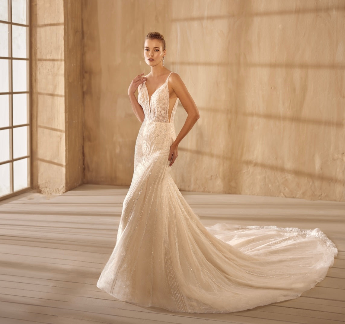 Brautkleid 2055 – Ansicht 1 | Lamia Mode