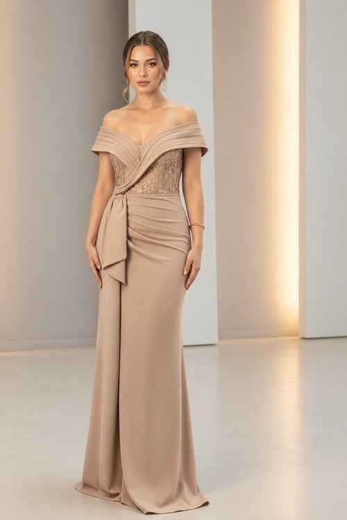 Abendkleid C2137 in Gold – Lamia Braut & Abendmode