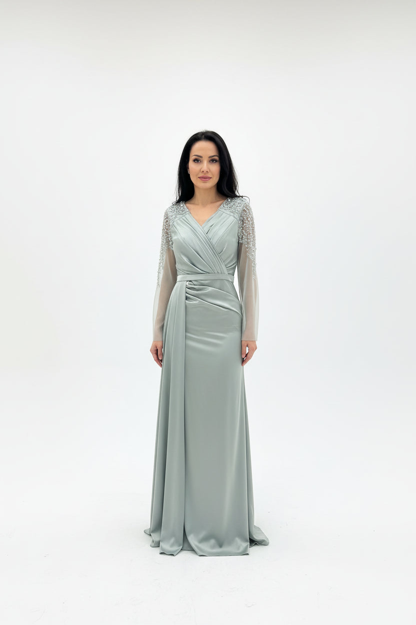 Elegantes, bodenlanges Abendkleid mit Zierperlen / C5866 in mint-grun – Ansicht 1 | Lamia Mode