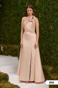 Abendkleid C2112 in Gold – Lamia Braut & Abendmode