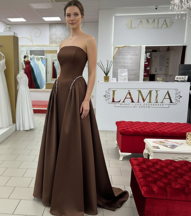 Ballkleid mit Satin-Schlepp – Samt in Braun – Ansicht 1 | Lamia Mode