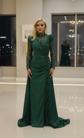 Elegantes Abendkleid mit Stickerei in smaragdgrun – Ansicht 1 | Lamia Mode