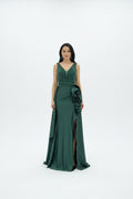 Elegantes Abendkleid mit Drapierung & Volantdetails / C4995 in gruen – Ansicht 3 | Lamia Mode