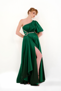 Abendkleid C4957 in Grün – Lamia Braut & Abendmode