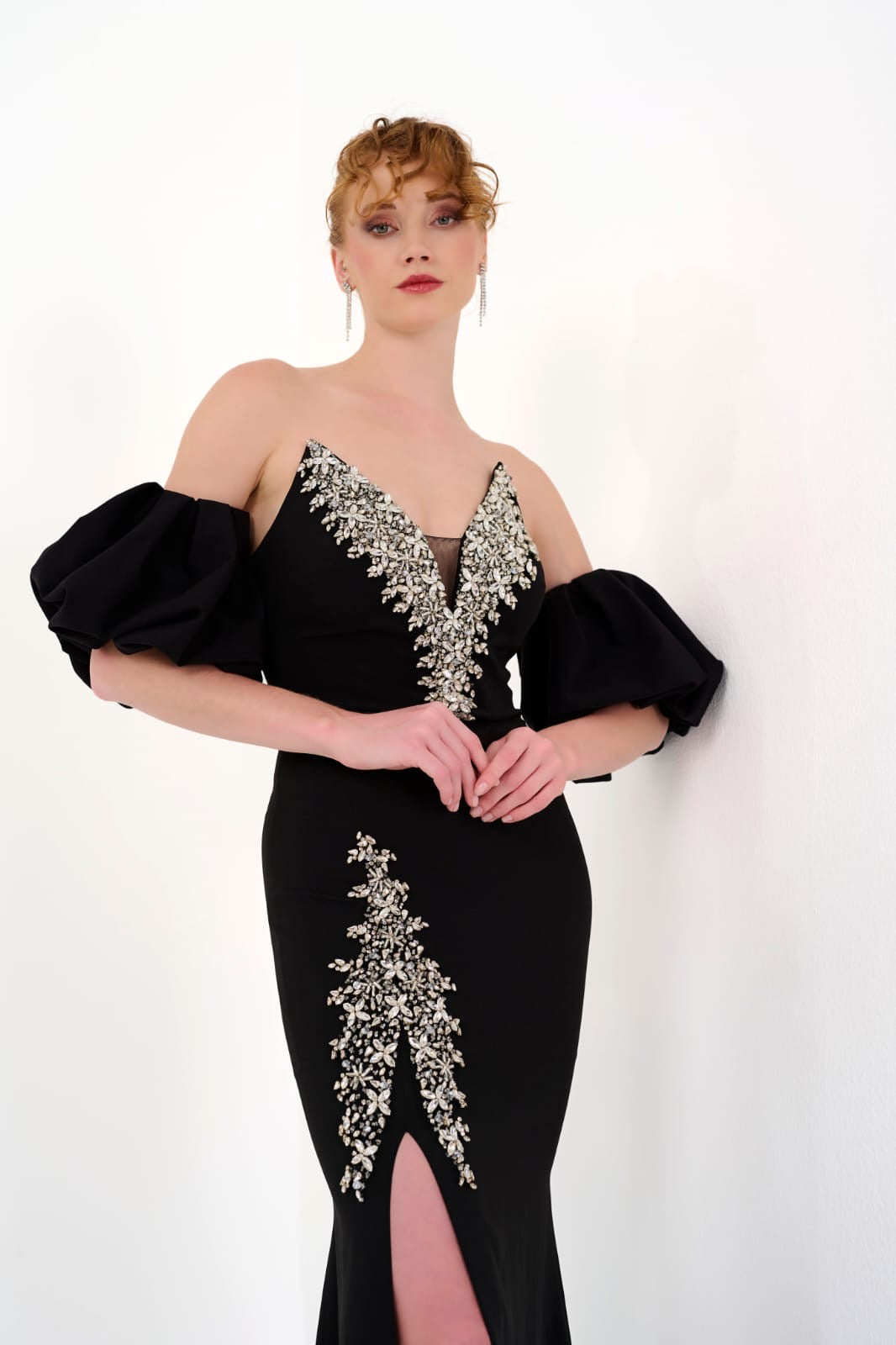 Elegantes Abendkleid mit Puffärmeln & Schmuckdetails – C4960 in Blau – Ansicht 3 | Lamia Mode