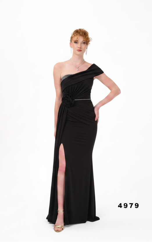 Abendkleid C4979 in Schwarz