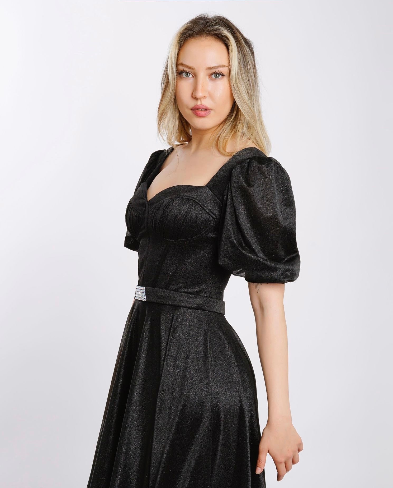 Abendkleid M118 – A-Linie in Lavendel – Ansicht 2 | Lamia Mode