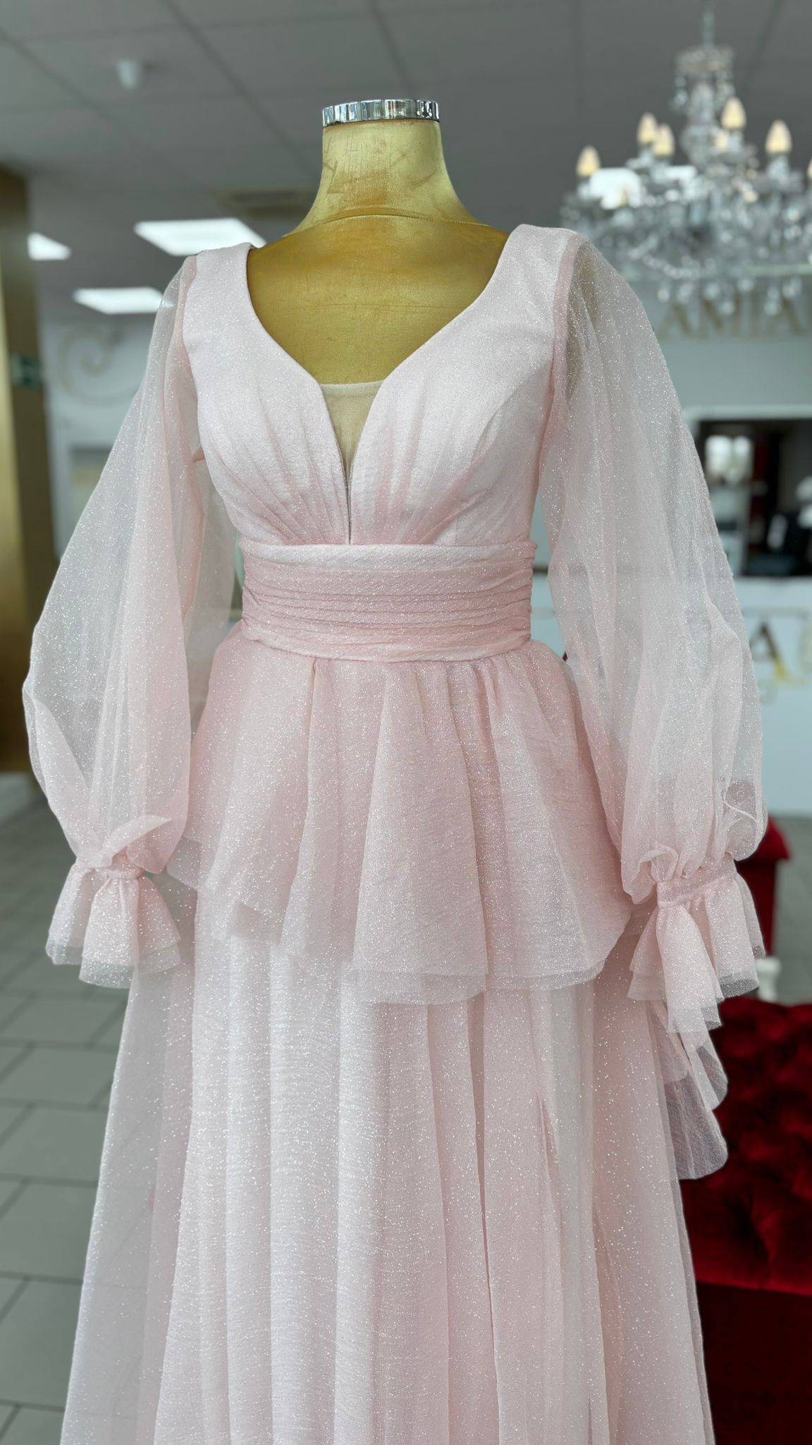 Elegantes Abendkleid mit Volants und Chiffonärmeln / C4916 in puder – Ansicht 6 | Lamia Mode