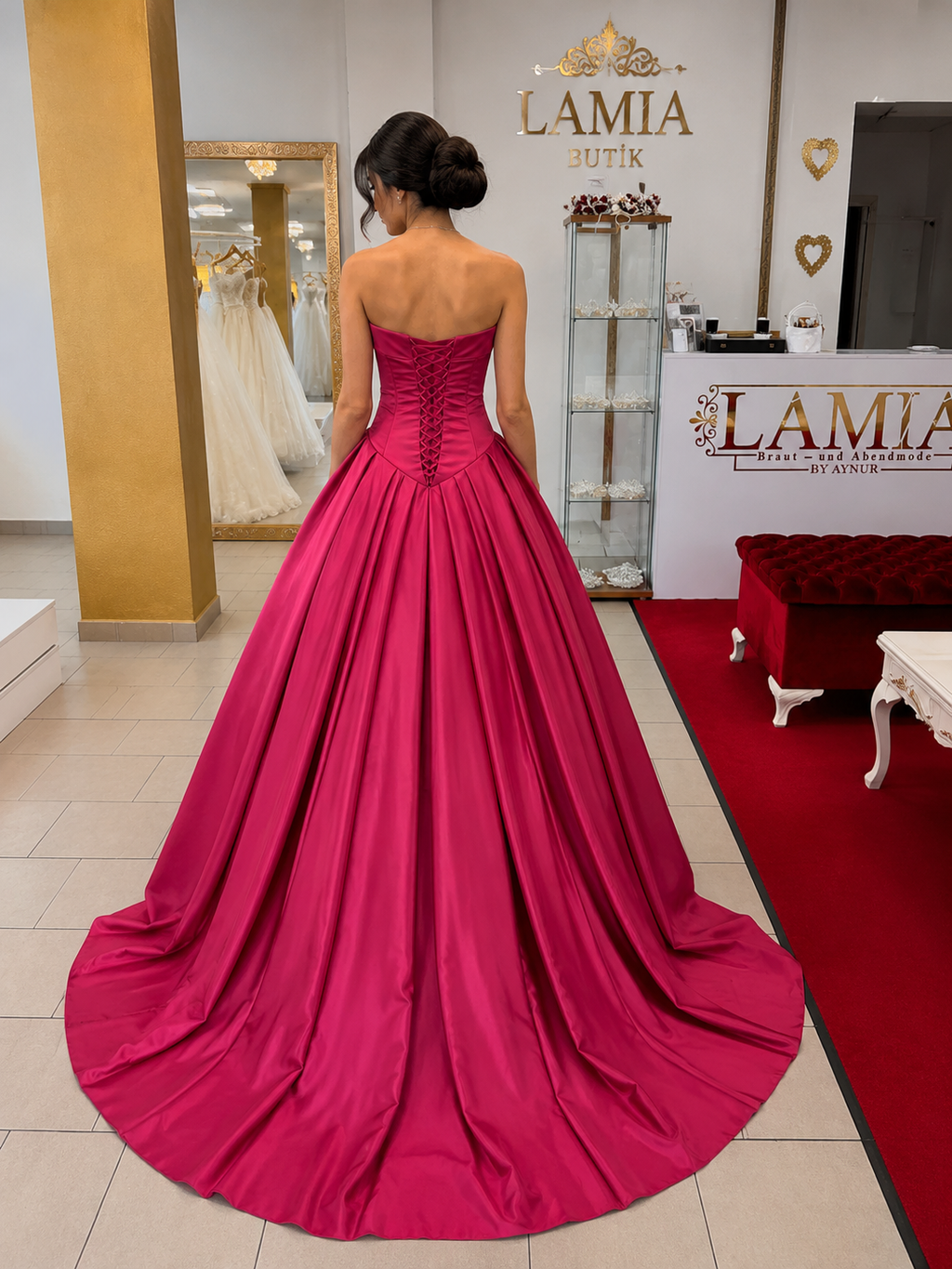 Ballkleid Matmazel – Schleppe – Ansicht 2 | Lamia Mode