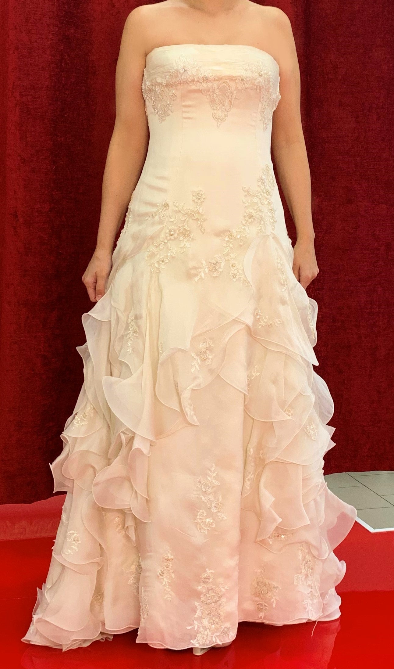 Brautkleid Celosia – Chiffon und Spitze – Ansicht 4 | Lamia Mode