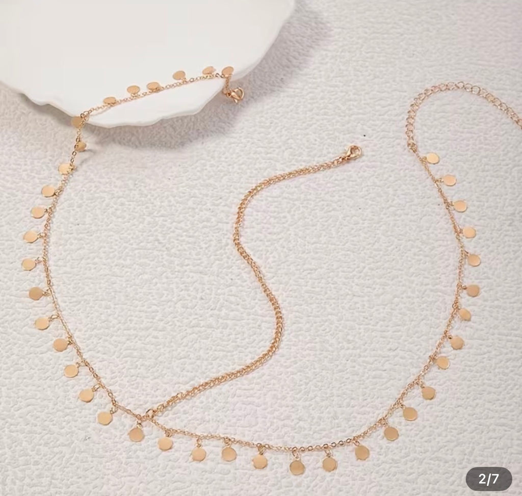Stirnkette Gold – Feine Kette mit Plättchen