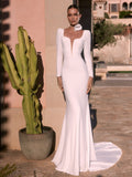 Brautkleid – Standesamtkleid Nigrina – Meerjungfrau-Silhouette und Schleppe in Creme – Ansicht 1 | Lamia Mode