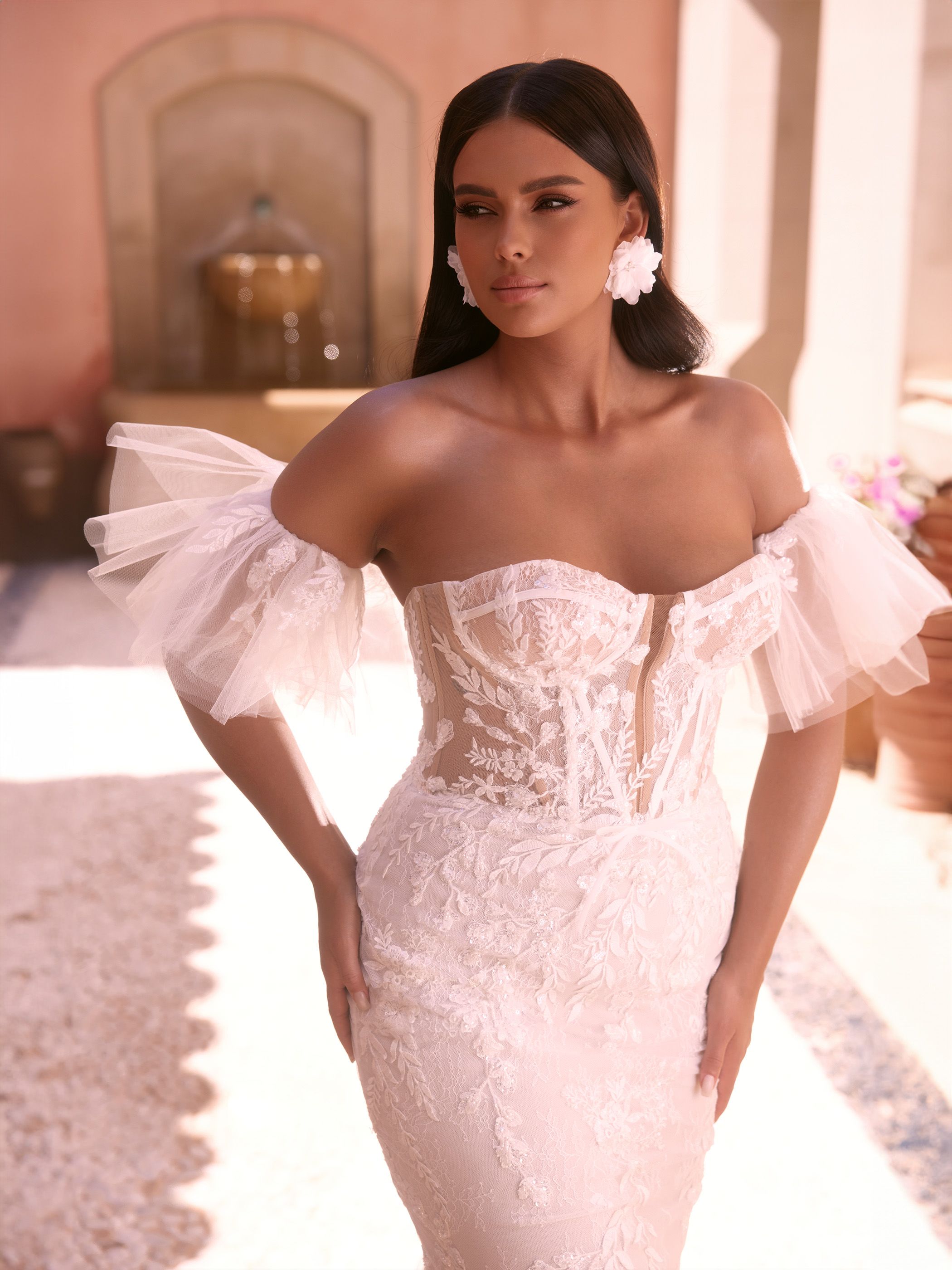Meerjungfrau-Brautkleid Zerene – Spitze und Organza in Creme – Ansicht 4 | Lamia Mode
