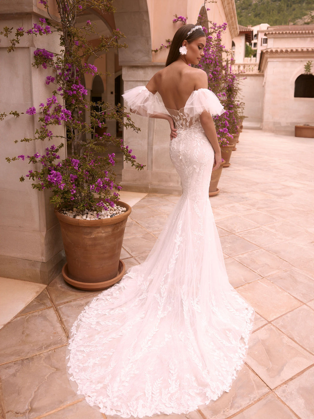 Meerjungfrau-Brautkleid Zerene – Spitze und Organza in Creme – Ansicht 6 | Lamia Mode