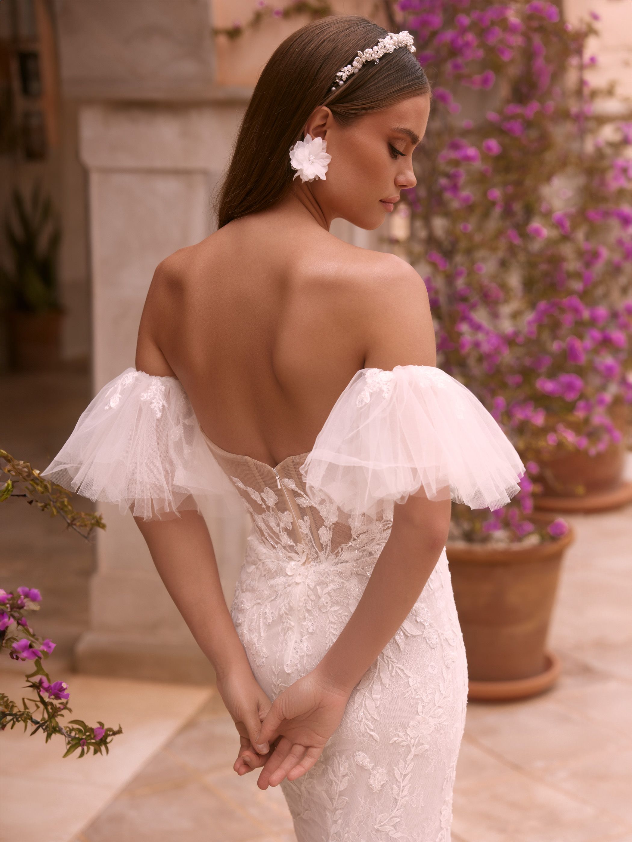 Meerjungfrau-Brautkleid Zerene – Spitze und Organza – Ansicht 8 | Lamia Mode