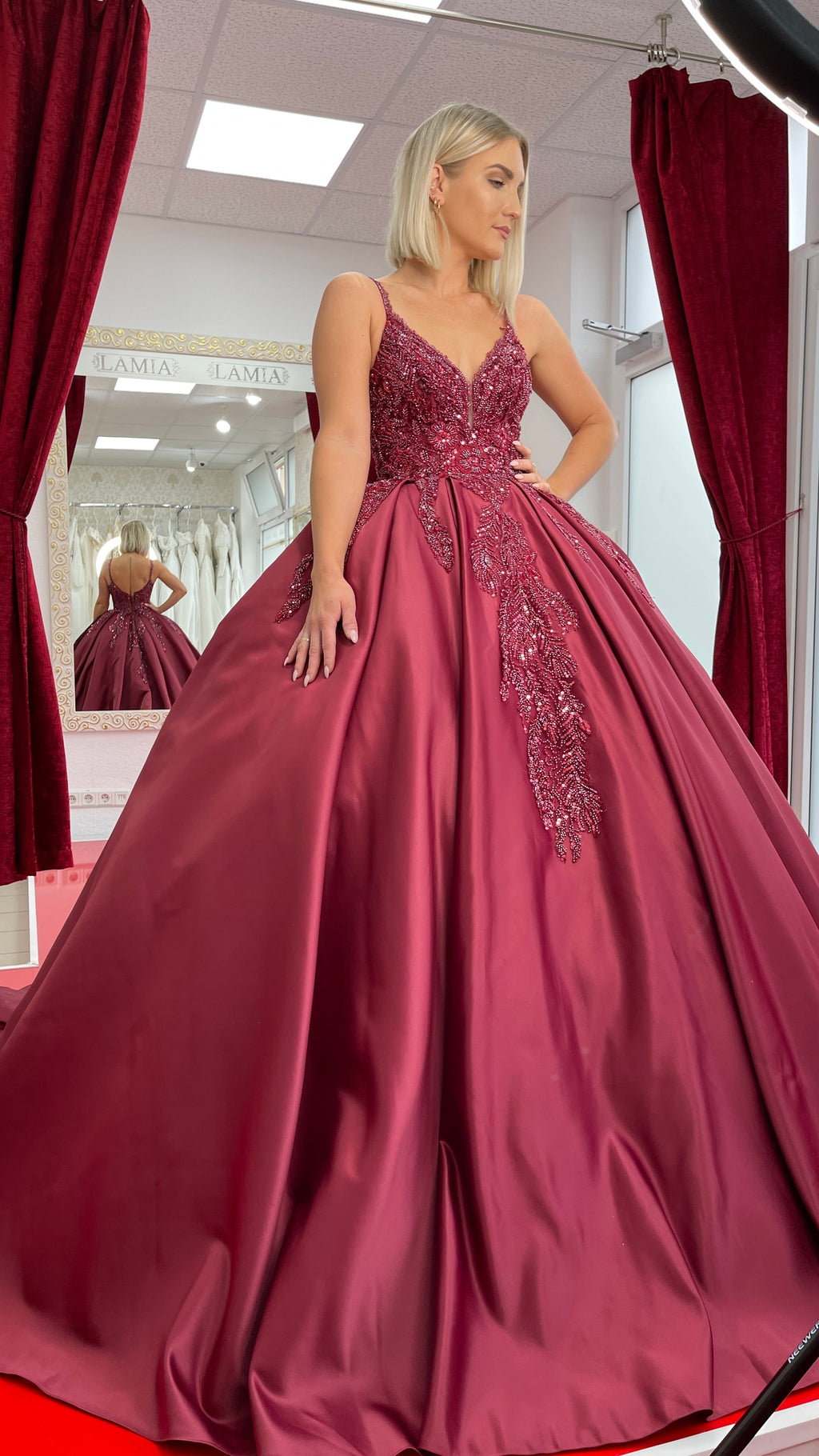 Ballkleid EMILIA – Spitze und Corsagen-Oberteil – Ansicht 2 | Lamia Mode