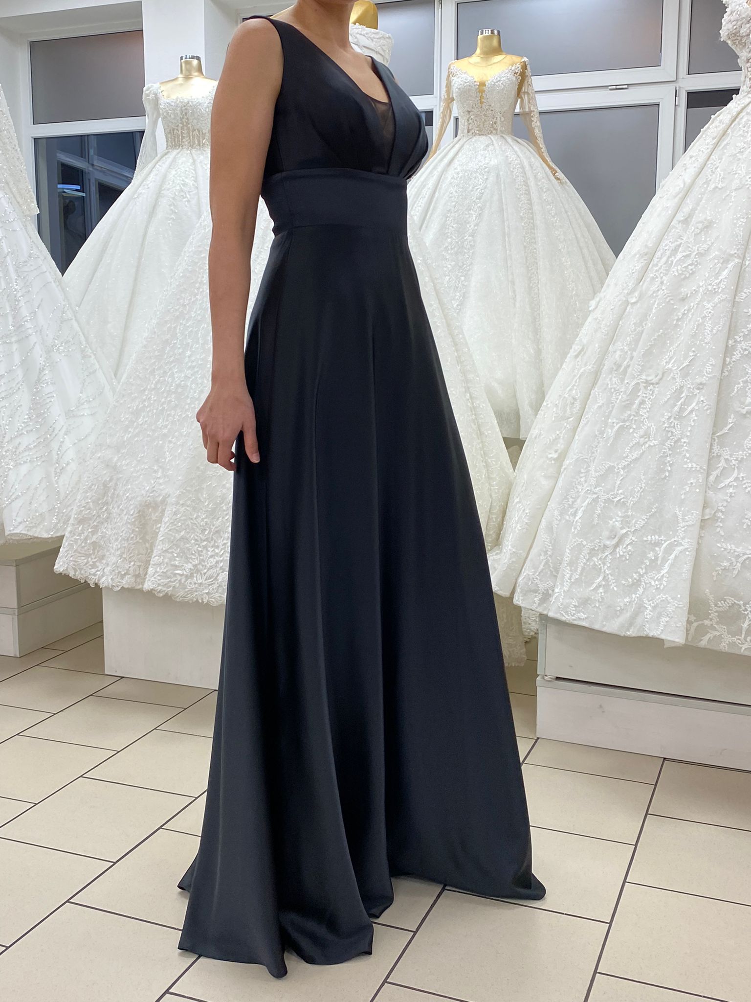 Abendkleid Elegantes Abendkleid mit V-Ausschnitt & A-Linie – FK4108 in Smaragdgrün – Ansicht 5 | Lamia Mode