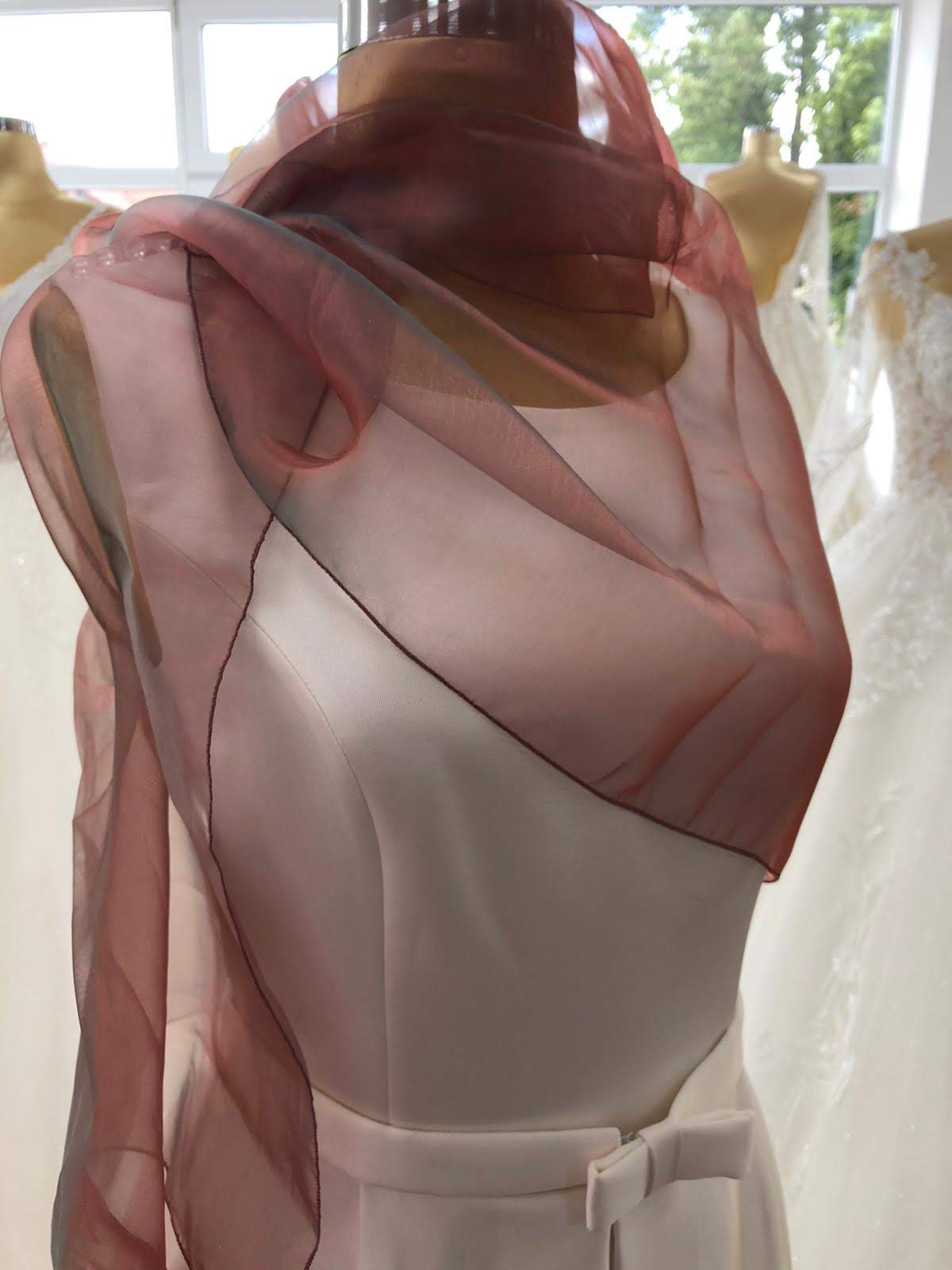 Stola Zimt Organza – Ansicht 1 | Lamia Mode