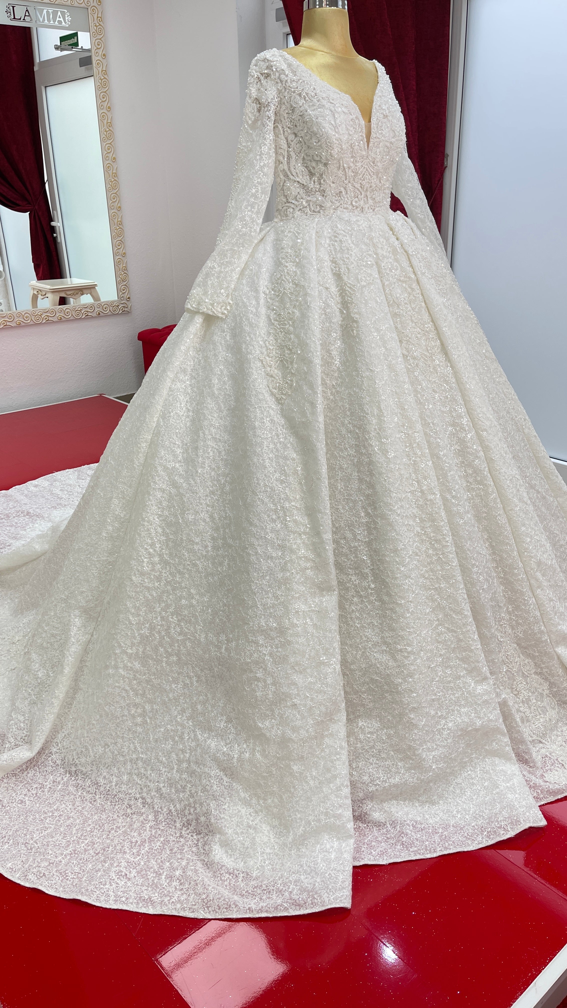 Brautkleid MAYA – Ansicht 6 | Lamia Mode