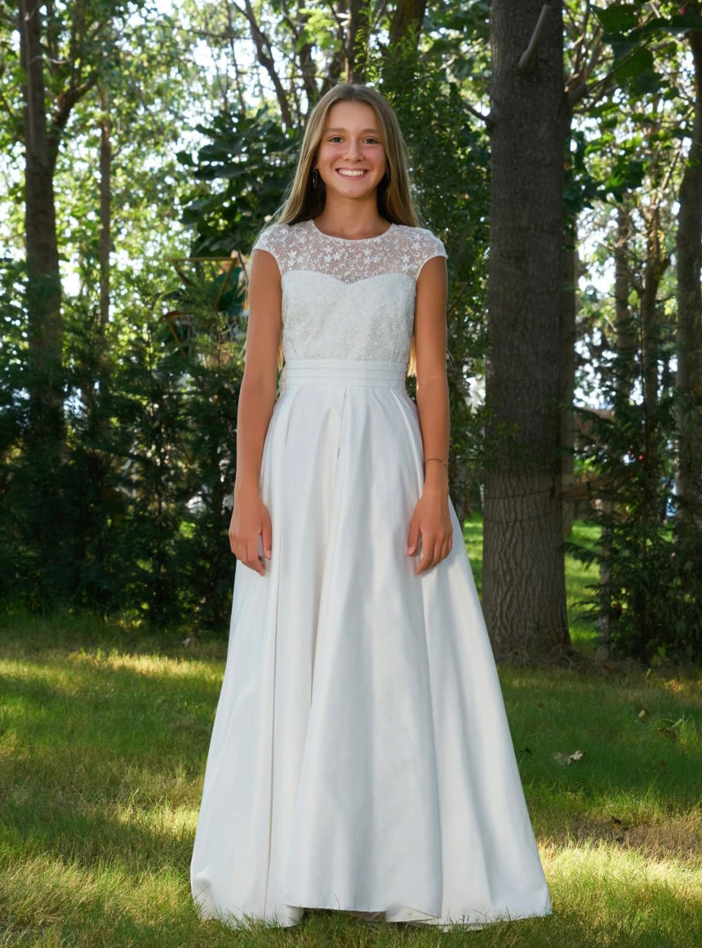 Kommunionkleid M4854 in Weiß – Ansicht 1 | Lamia Mode