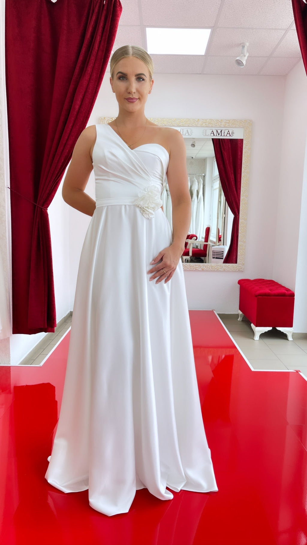 Standesamtkleid FK4513 – Satin und A-Linie in Ivory – Ansicht 1 | Lamia Mode