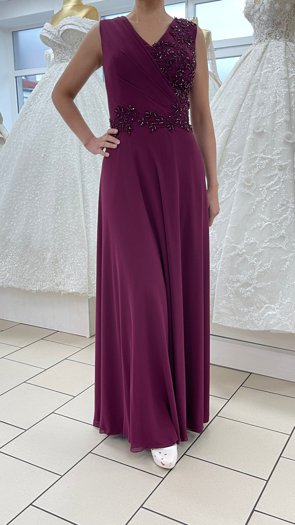 Abendkleid Elegantes Kleid mit Drapierung & fließender A-Linie – FK3245 in Schwarz – Ansicht 3 | Lamia Mode