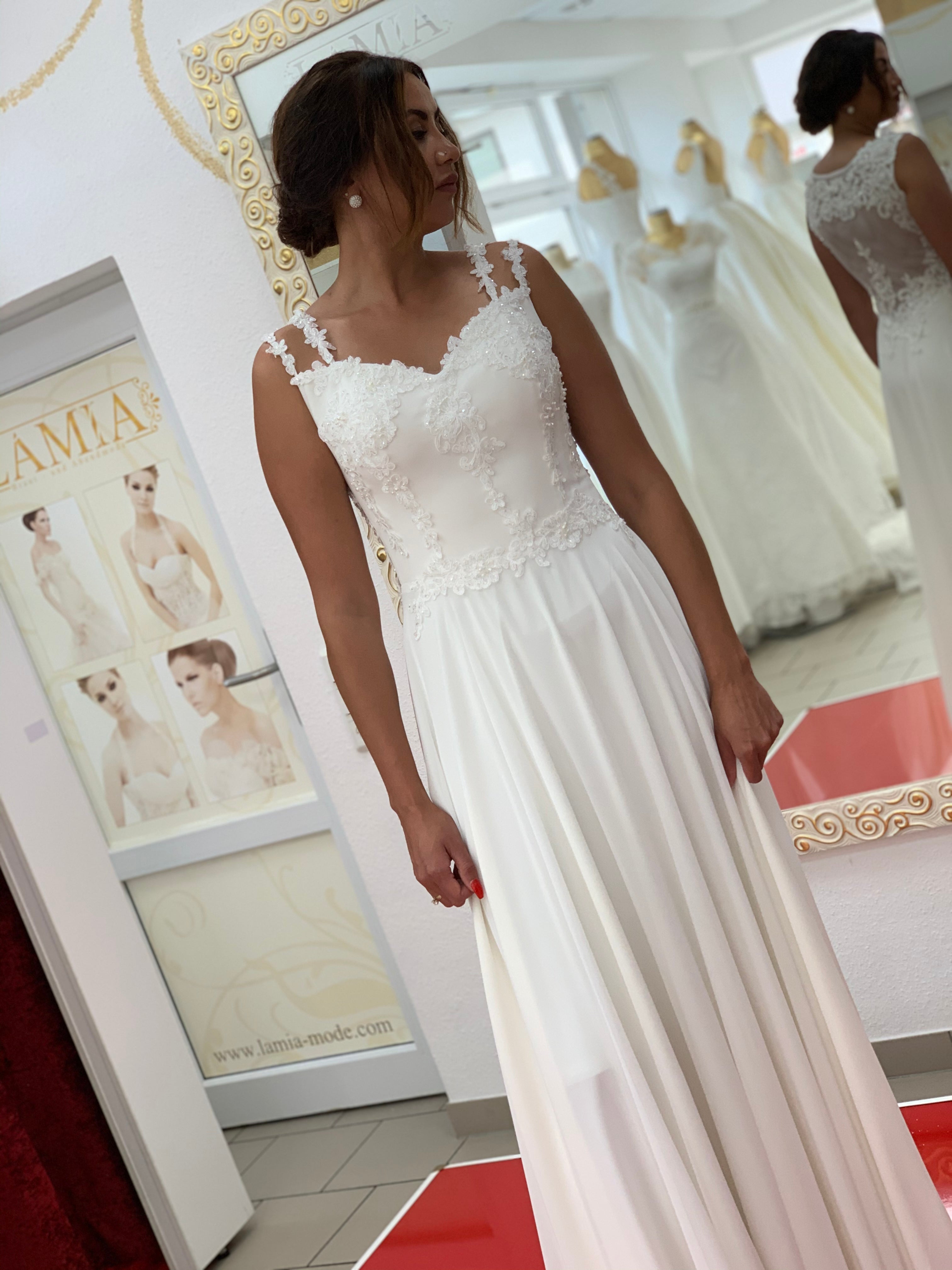 Standesamtkleid FK3546 – Chiffon und Spitze in Weiß – Ansicht 1 | Lamia Mode