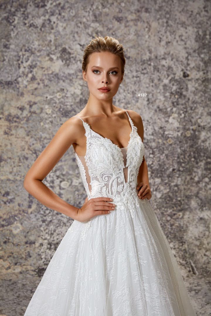 Brautkleid BV4537 – Ansicht 2 | Lamia Mode