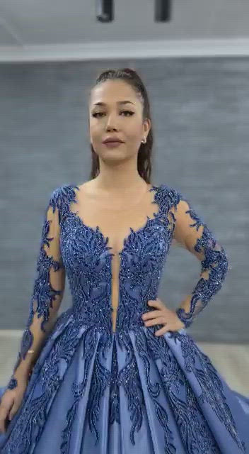 Ballkleid Ortanca – Spitze und Corsagen-Oberteil
