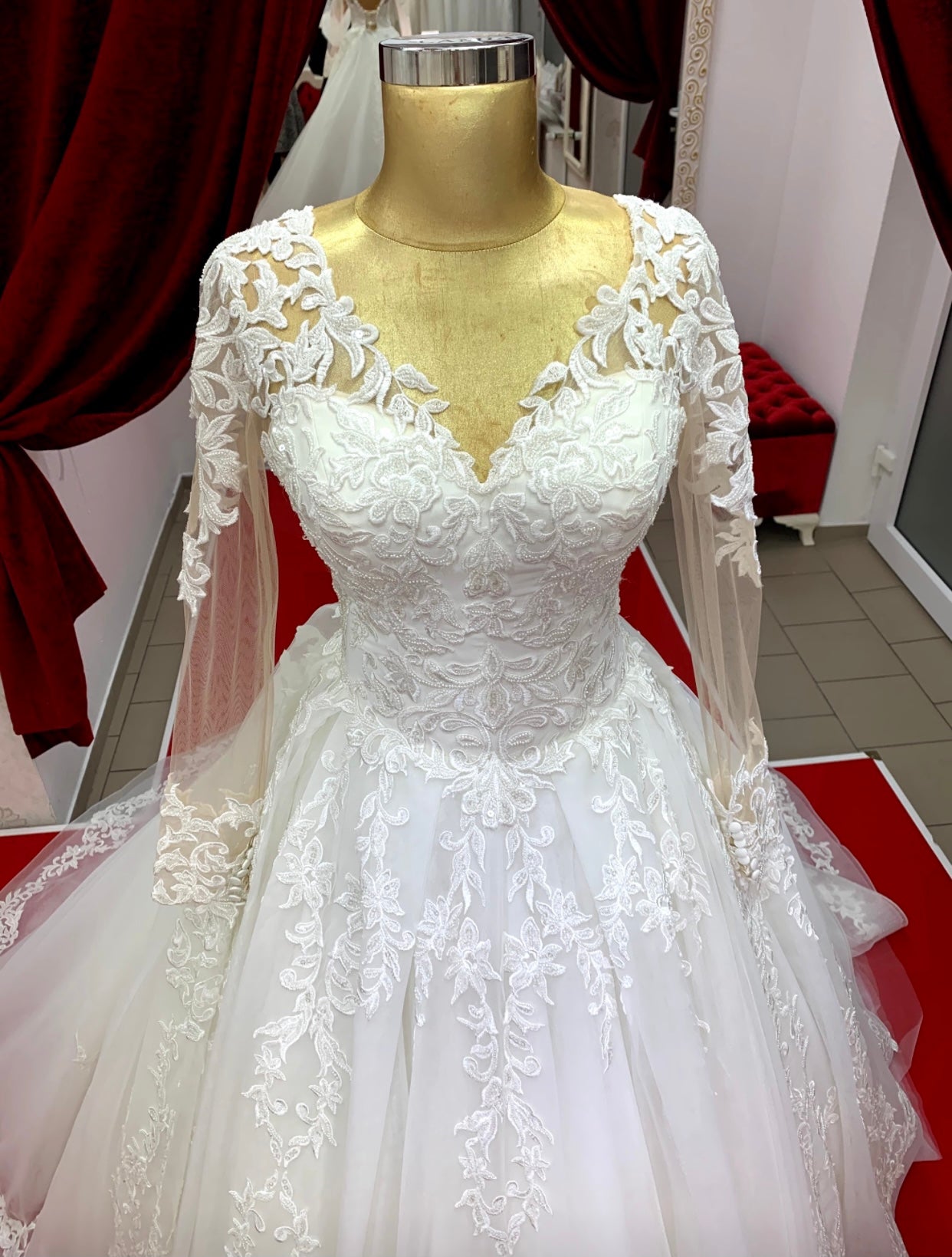 Brautkleid BV4575 – Ansicht 5 | Lamia Mode
