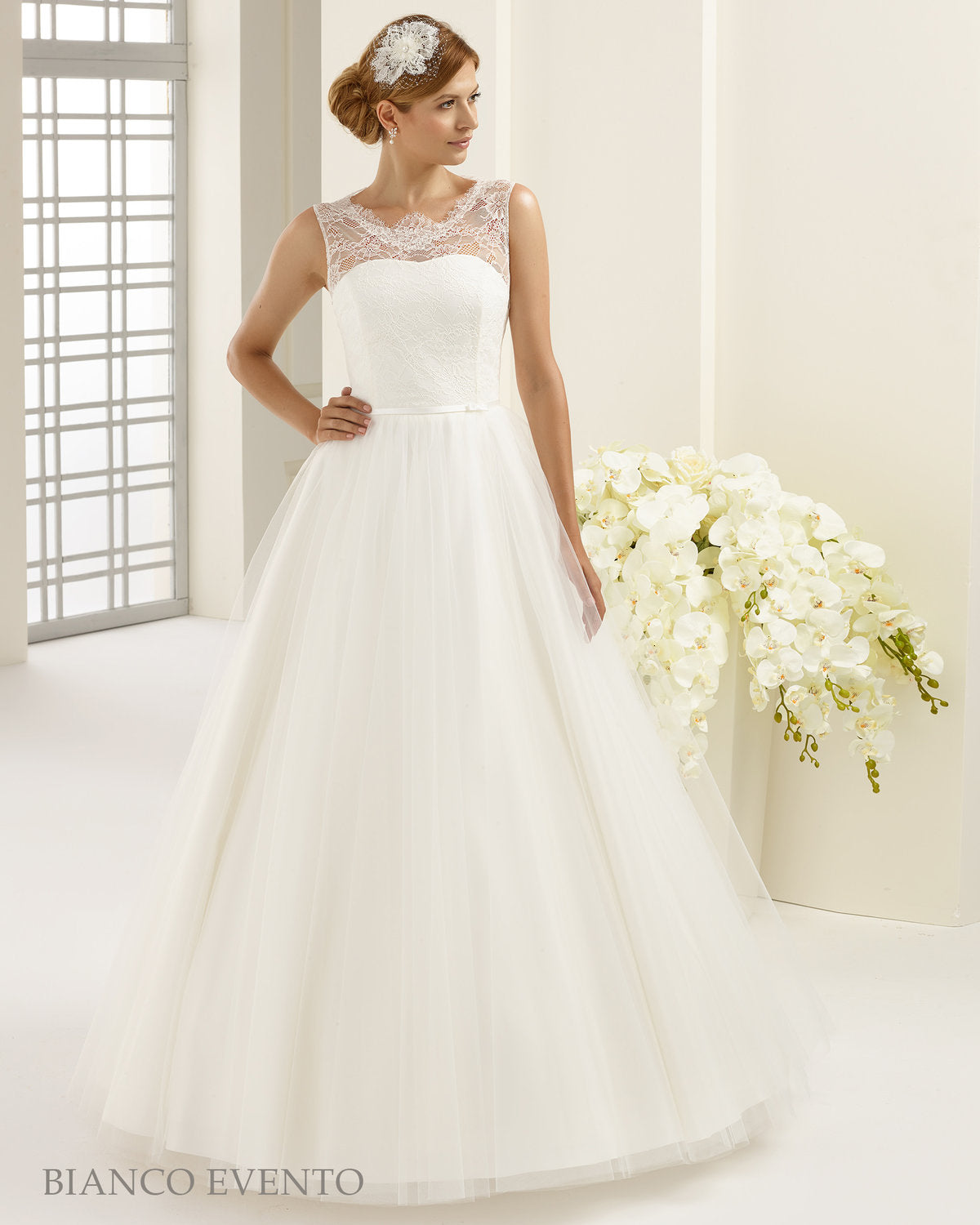 Brautkleid Tulip – Tüll und Spitze – Ansicht 2 | Lamia Mode