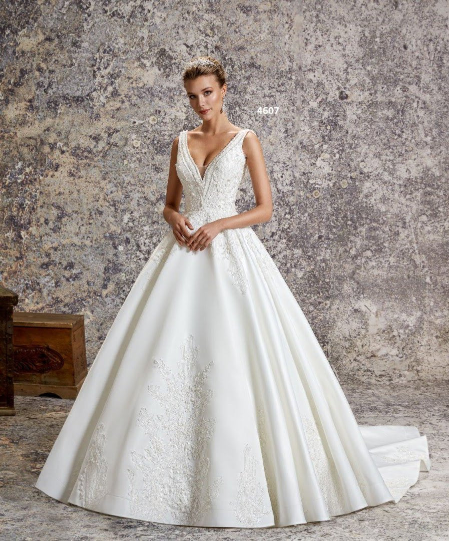Brautkleid BV4607 – Ansicht 1 | Lamia Mode