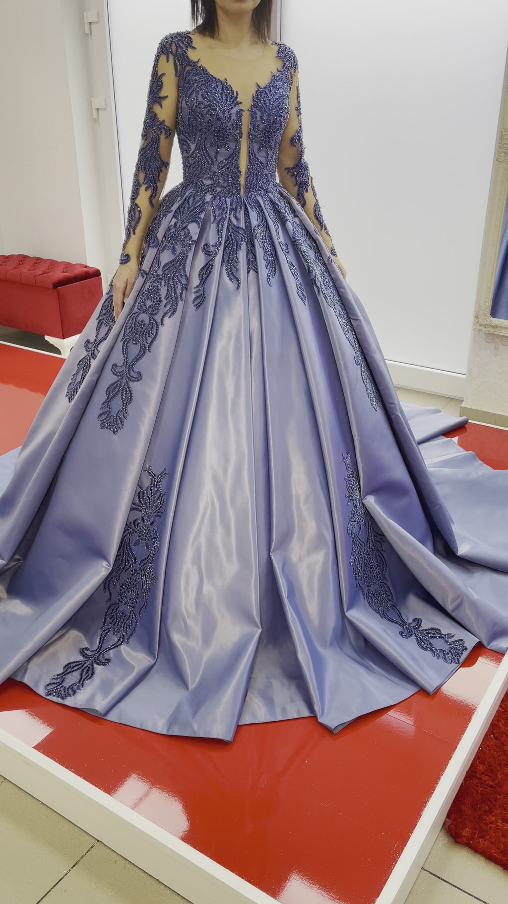 Ballkleid Ortanca – Spitze und Corsagen-Oberteil