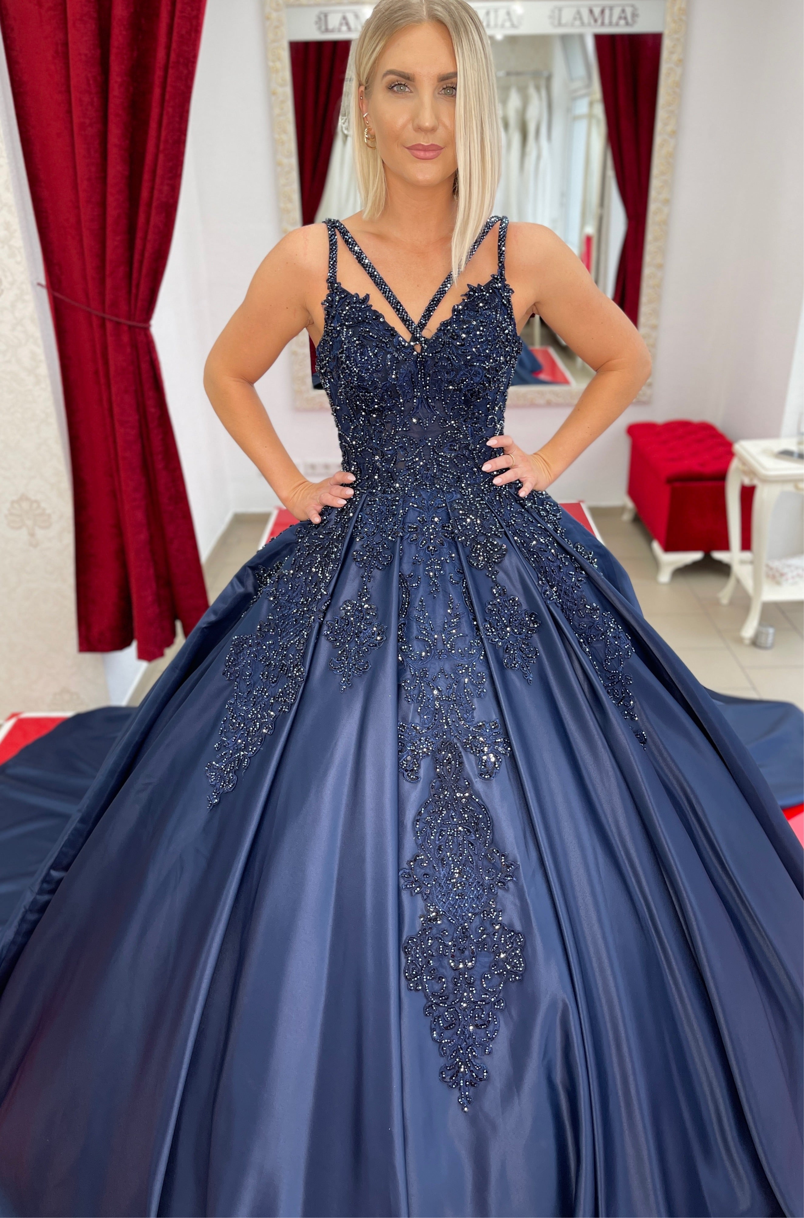 Ballkleid IRIS – Spitze und Corsagen-Oberteil – Ansicht 2 | Lamia Mode