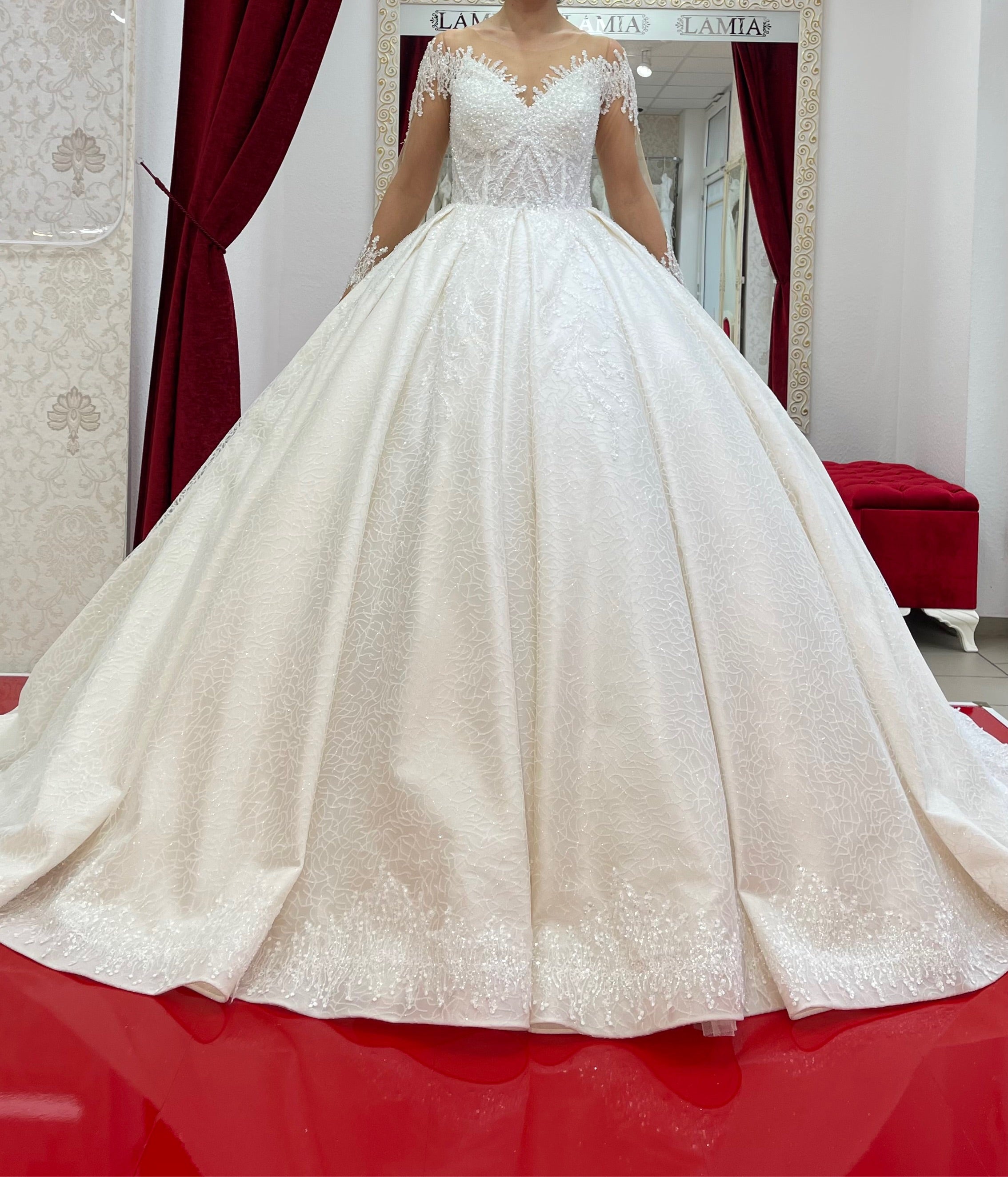 Brautkleid Rosa – Prinzessinnen-Silhouette – Ansicht 3 | Lamia Mode