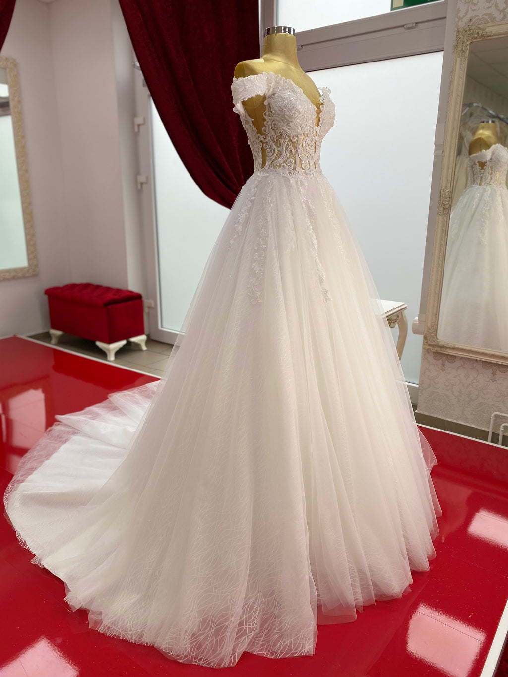 Brautkleid Yasmin – Ansicht 2 | Lamia Mode