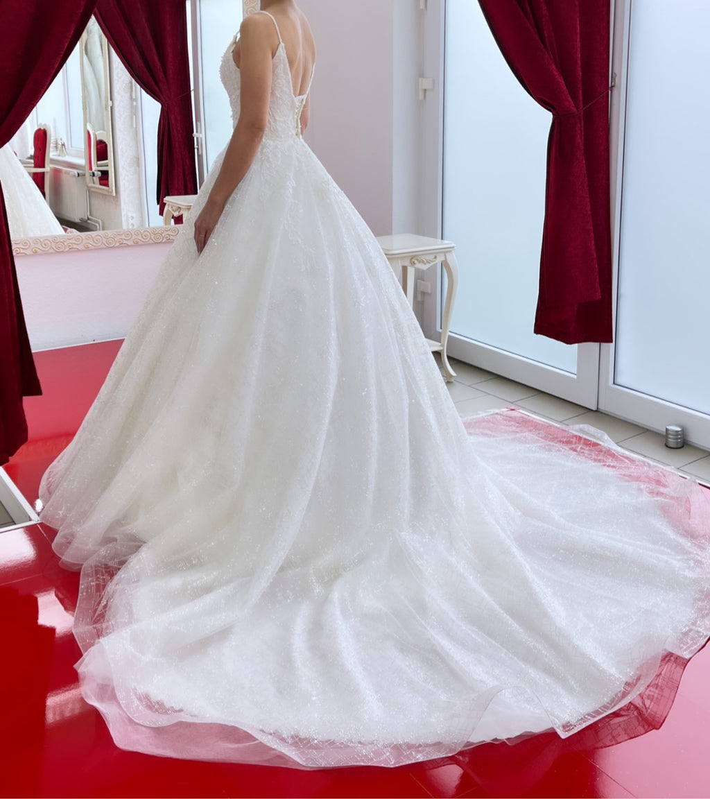 Brautkleid BV4161 – Ansicht 1 | Lamia Mode