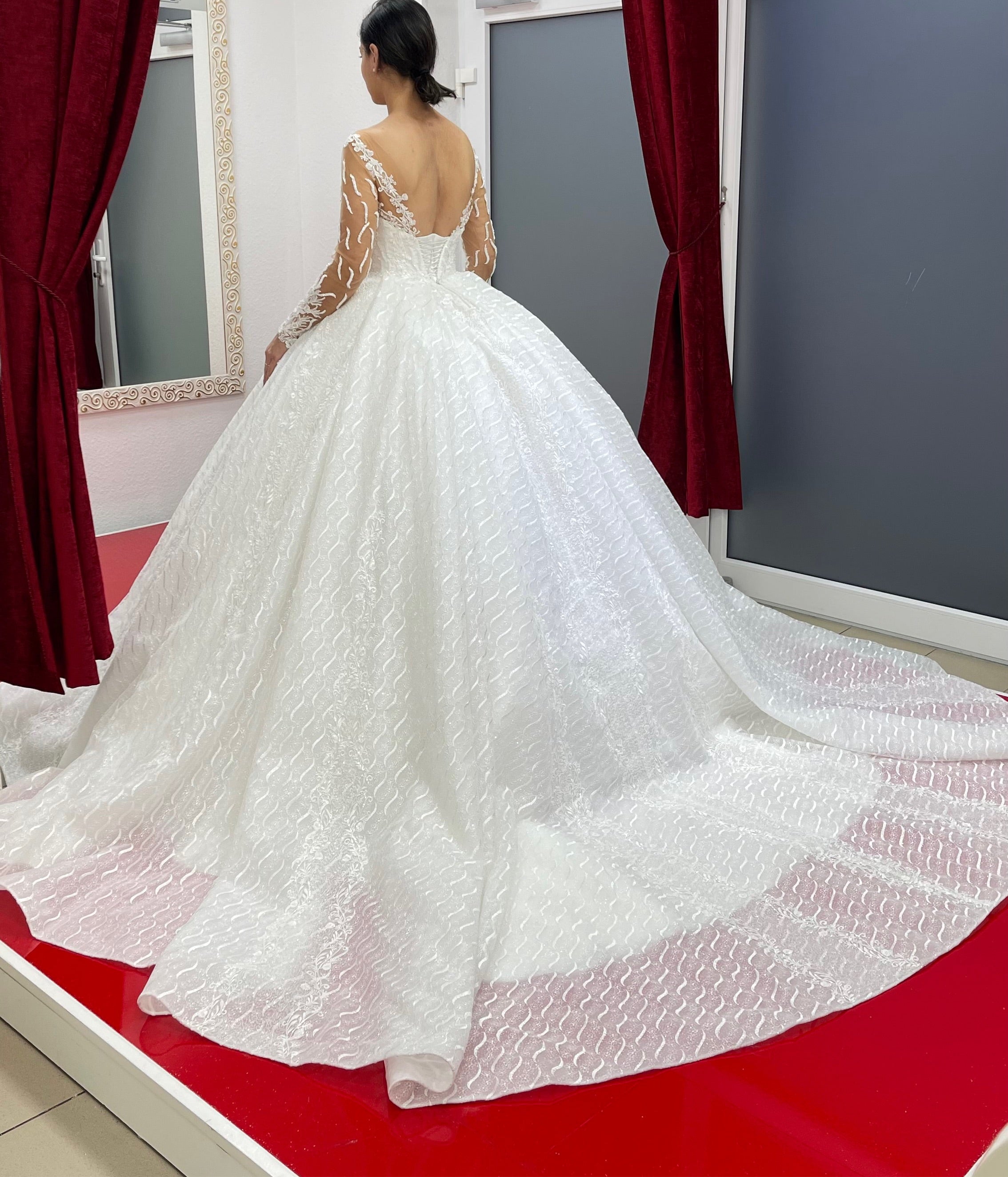 Brautkleid Açelya – Prinzessinnen-Silhouette – Ansicht 3 | Lamia Mode
