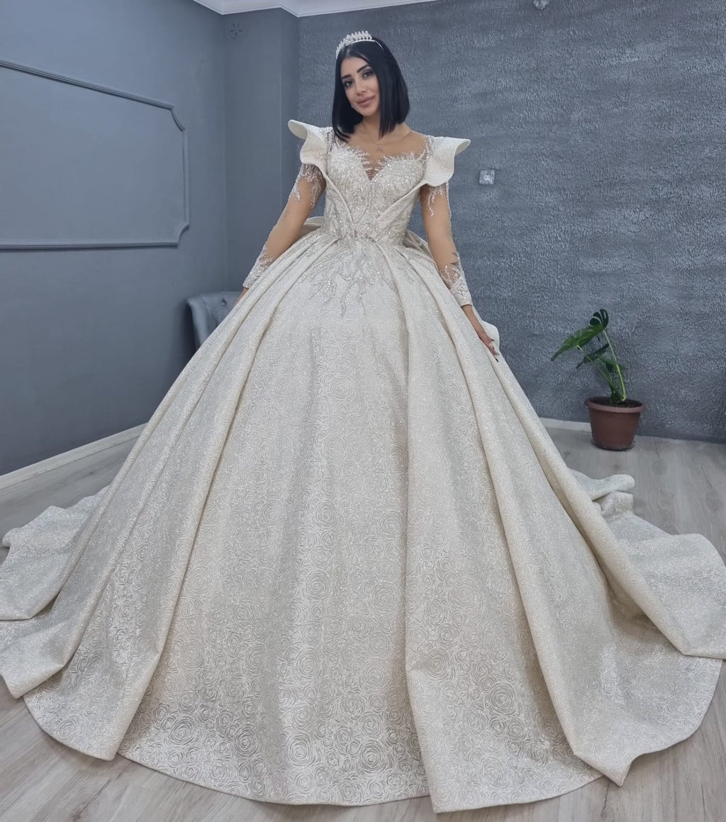 Brautkleid Viyola – Ansicht 1 | Lamia Mode