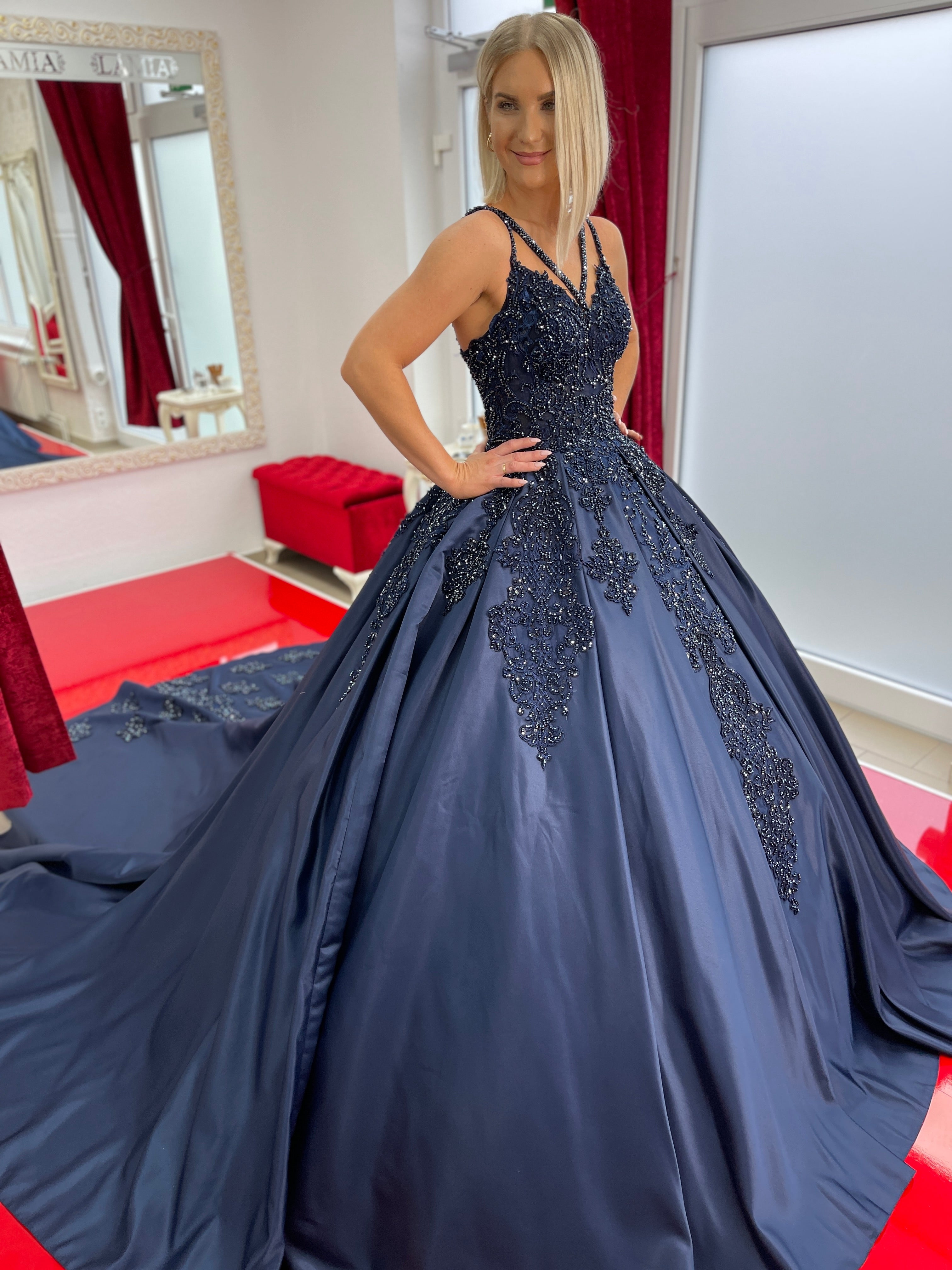 Ballkleid IRIS – Spitze und Corsagen-Oberteil in Navyblau – Ansicht 1 | Lamia Mode