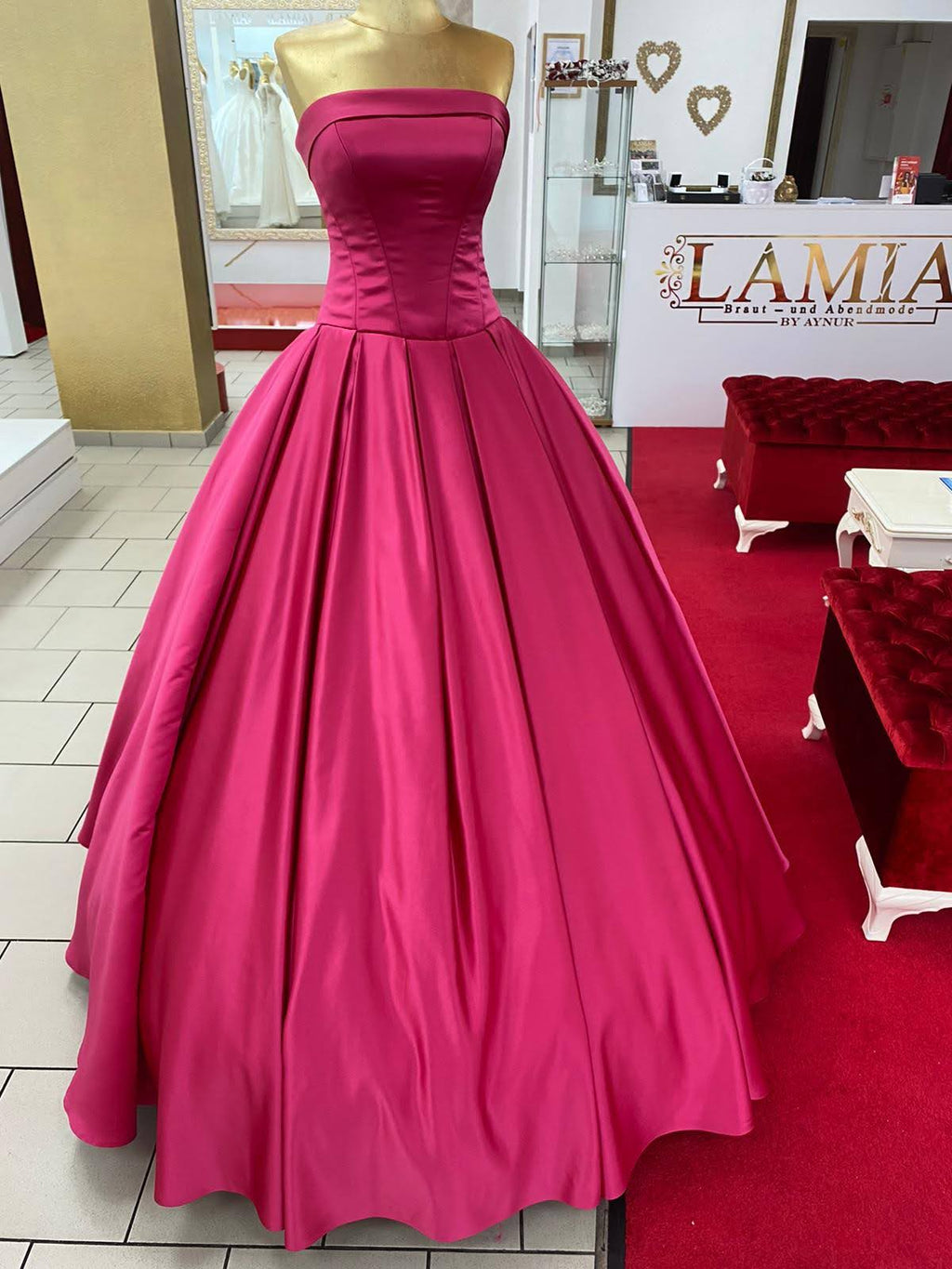 Ballkleid Matmazel – Schleppe – Ansicht 3 | Lamia Mode