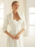 Brautjacke Kunstpelz-Bolero E304 in Creme – Ansicht 1 | Lamia Mode