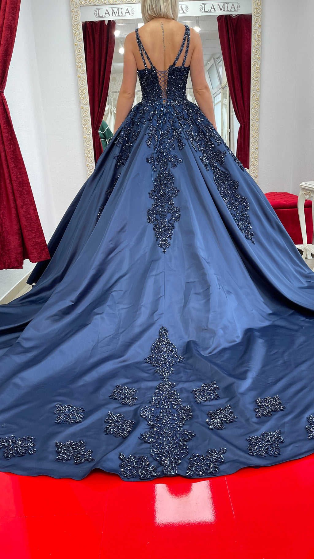 Ballkleid IRIS – Spitze und Corsagen-Oberteil – Ansicht 4 | Lamia Mode
