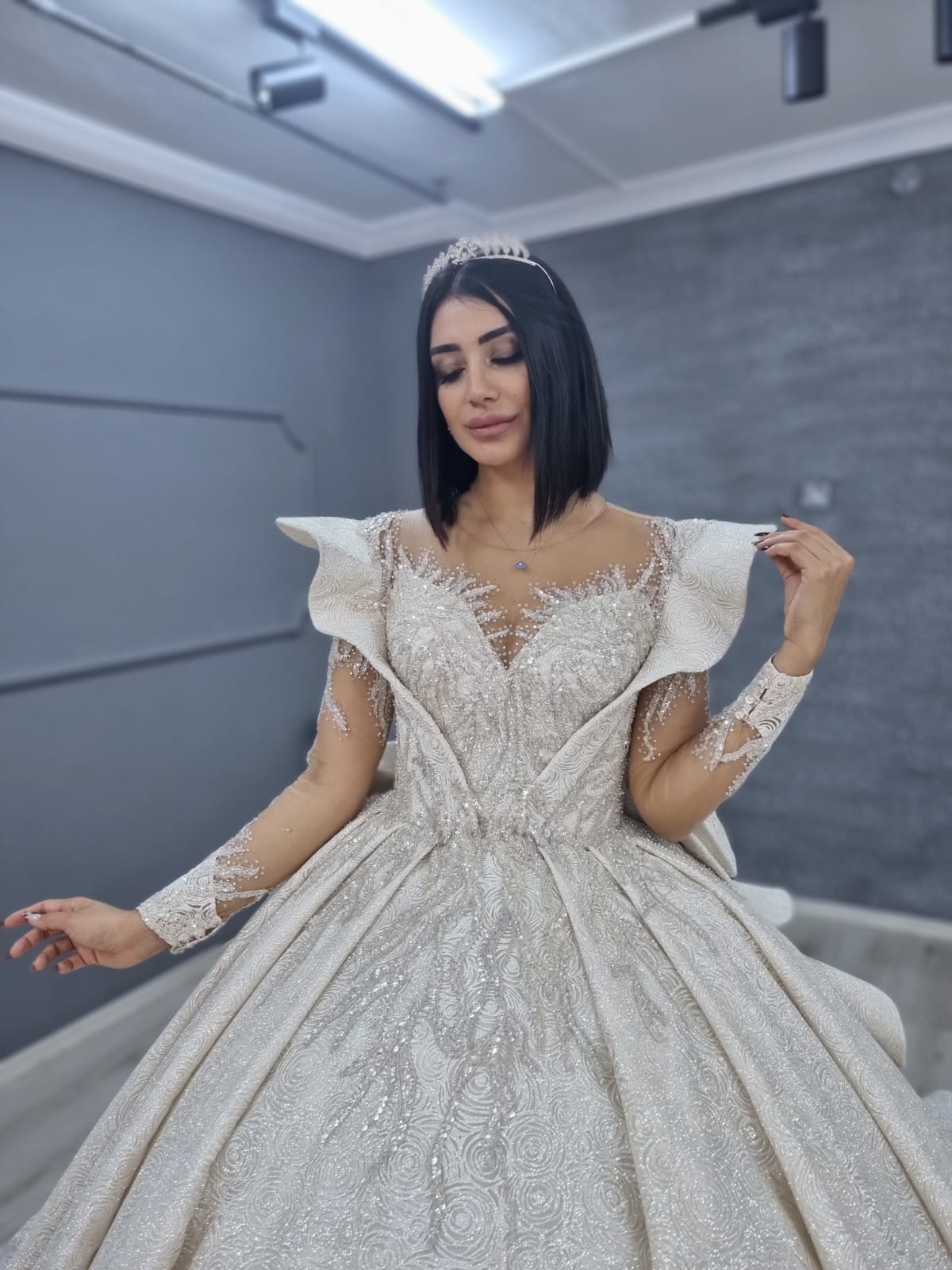 Brautkleid Viyola – Ansicht 2 | Lamia Mode